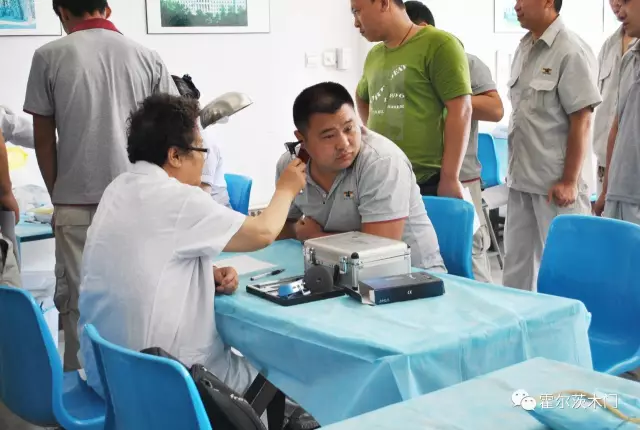 惠民县孙武街道社区卫生服务中心：“入伏首日送“伏贴” 健康关怀进家门
